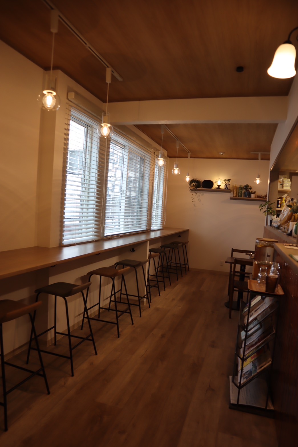 lively 店内